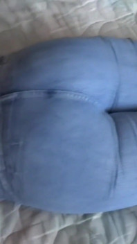 The big ass of a mature Latina with jean on and jean down
