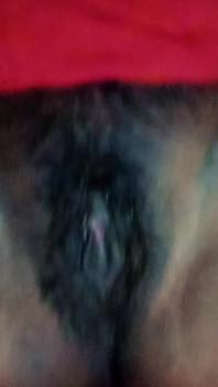 Unsatisfied Bhabhi Showing Pussy