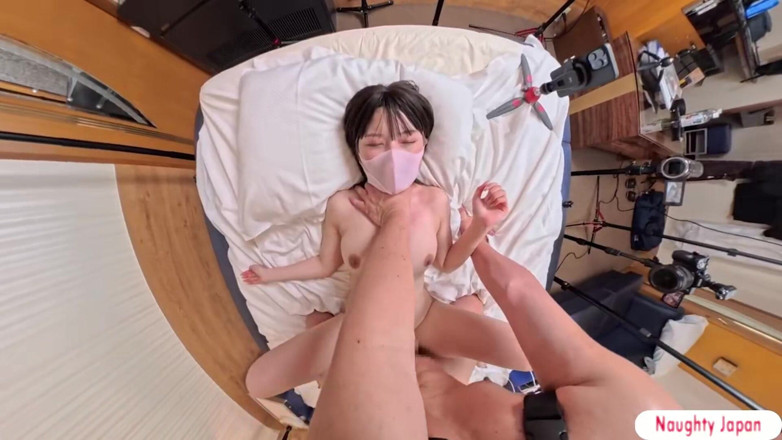 Asian cutie: Po raz pierwszy strzelaj z piękną, która nawet pojawiła się...