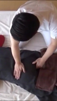 Enquête en caméra infidèle d’un salon de massage mature uniquement avec des résultats chauffés - partie 1