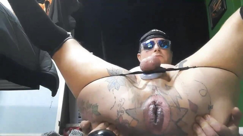 Ryan743: Plug anal arruinou meu buraco de foda maricas depois de...