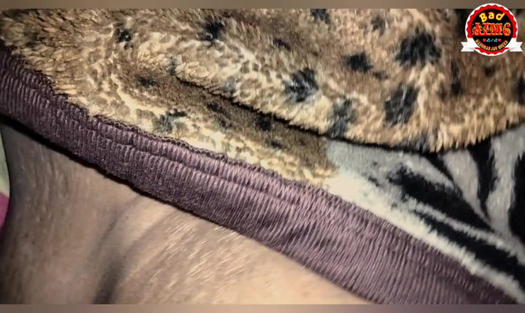 BadAim6: Devar goza indiana quente em áudio hindi