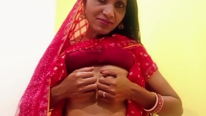 Rojjyny: New Marriage Couple