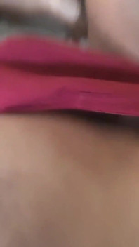 Istri seksi india yang doyan selingkuh cuma suka kontol orang asing