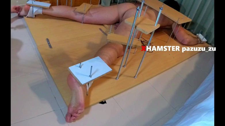 Pazuzu_zu: Femdom stopy łaskotanie + jebanie w dupę + ręczna robota ze zrujnowany orgazm