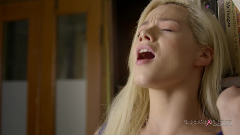 FamilyXXX: Sisters Know Just How to Please