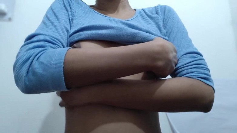desigirl93: Malá drobná studentka nahé uctívání těla