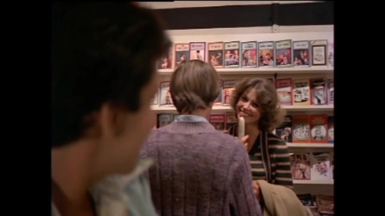 The Unforgettable: Seksowna dziewczyna od