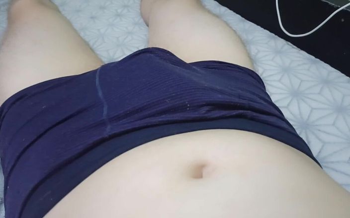 Pasha: 젖탱이를 부드럽게 빨아주는 남자