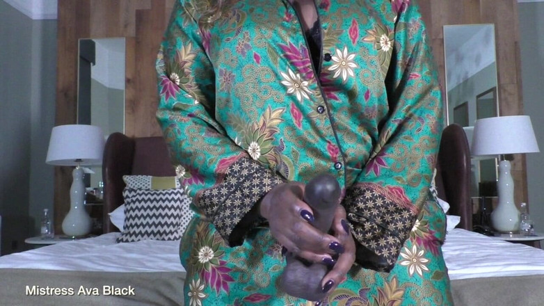 Mistress Ava Black: Goon vous-même gay