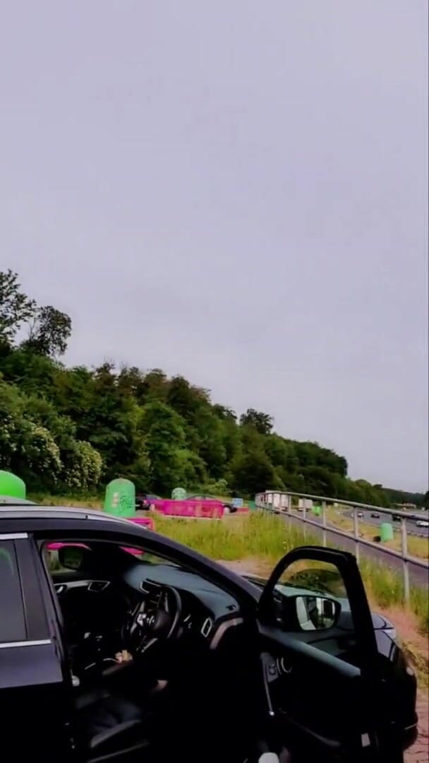 Slutboyben: Slutboyben Cam4 Highway Exhibitionist