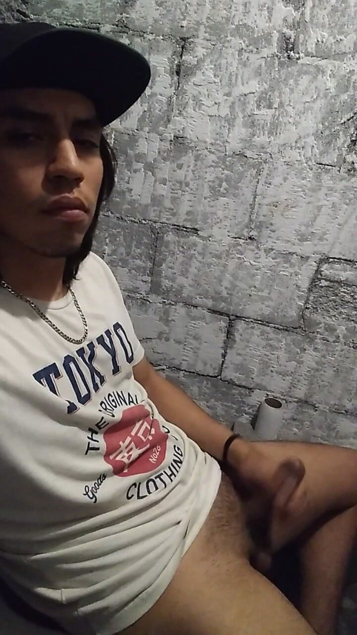 AlexAlejandro13: Probeer geen sperma uit te stoten