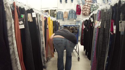 Sammi Starfish: Butt Crack Retail (4 K)