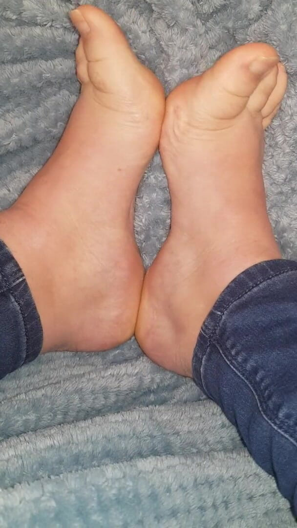Faith's Feet Fetish: Faith nohy fetiš - holení mých nohou