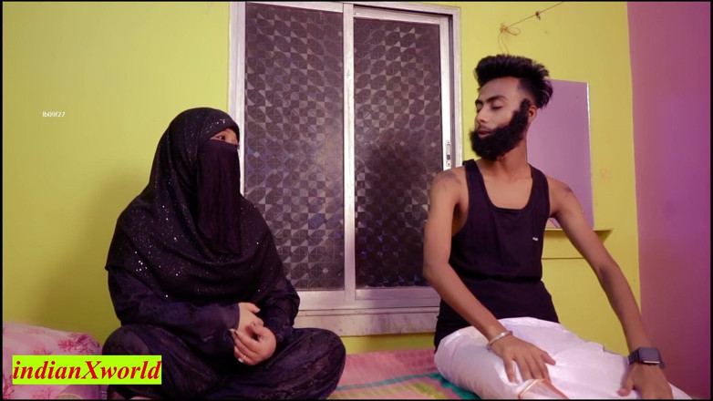 IndianXworld Premium: Indian Bengali Muslim Wife Cheating Sex with Old Devar! Hot...