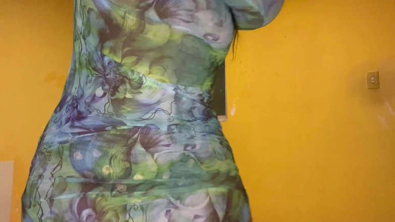 pampammedallo: Voluptuous Stepmom Recording Herself