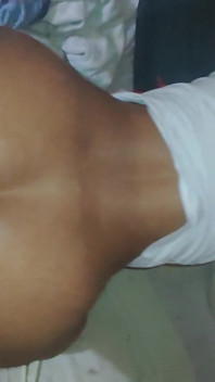 Anale culo grosso ebano aperto a pecorina.. Questa ragazza è perfetta per il cazzo anale