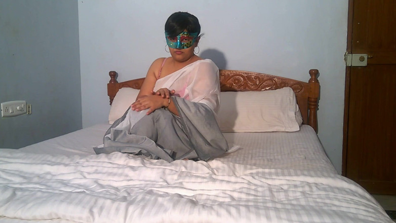 Hindi-Sex: BBW, geile indische ehefrau gibt halsfick blowjob mit muschi-ficken