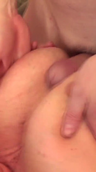 Mature bbw is pleasing guy's cock with her balloons