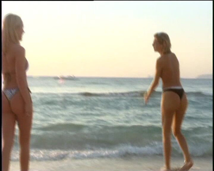 Under German Roofs: Německé děvky milují strkání velkého ptáka do své kundičky # 12