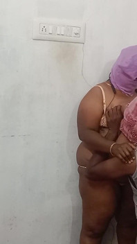 Indian Tamil Girl Cheating in House Hot Big Boobs Hot Pussy Hard Fucking World Like Sex in Hot Women Husband Friend Long Cock in