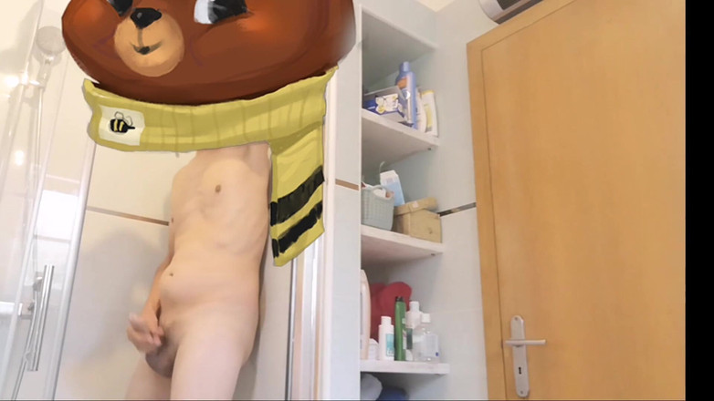 Rafael Torreano: Sexy hladká přistižena při honění v koupelně