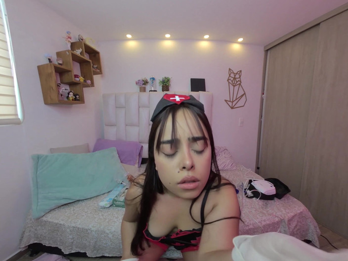 CuttiejennieVR: Spécial Halloween : En voyage avec votre infirmière Partie 2 Jennie