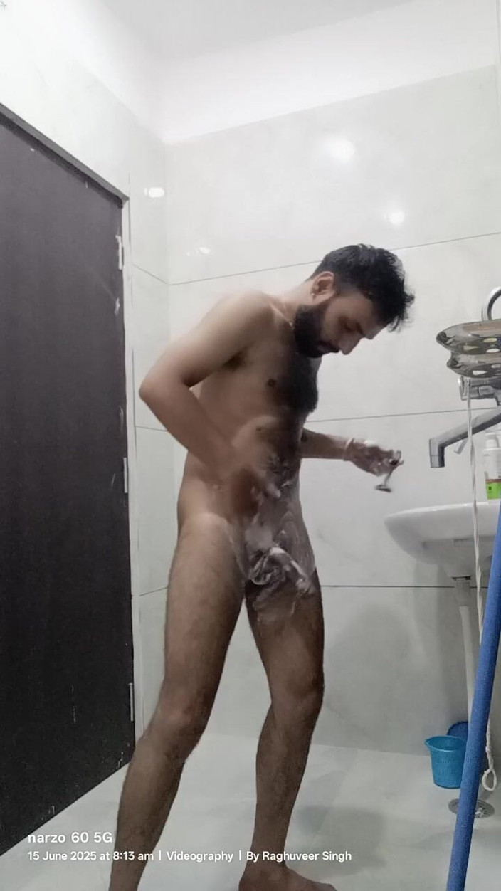 Rajasthani-old-lover: Индийский молодой паренек наслаждается мастурбацией и сексом с мумбайским другом