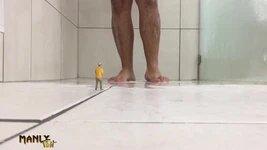 Piccolo pervertito - grande coinquilina gigante - sii il mio bravo piccolo ora - macrophilia - manlyfoot