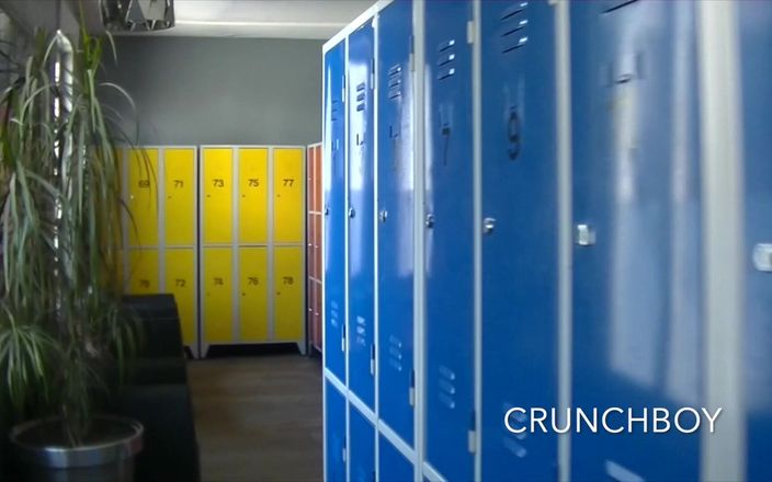 BAREBACK COMMUNITY: 2350 - primul film porno pentru twink francez și musculos