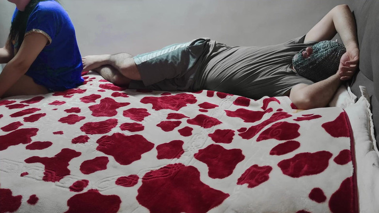 Cuckold Arabic: 性爱阿拉伯戴绿帽子分享妻子摩洛坎