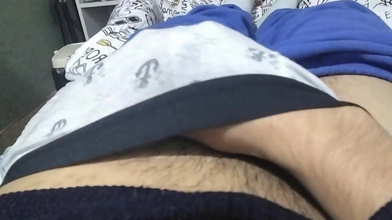 qaz11: Handjob pada kamera-380