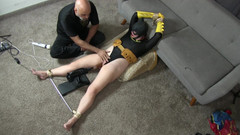Evangelines Fetish: Batgirls Magic Control Orgazmy