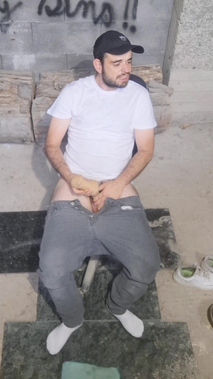 jerkofflover: Moje nowe stoisko w opuszczonym budynku