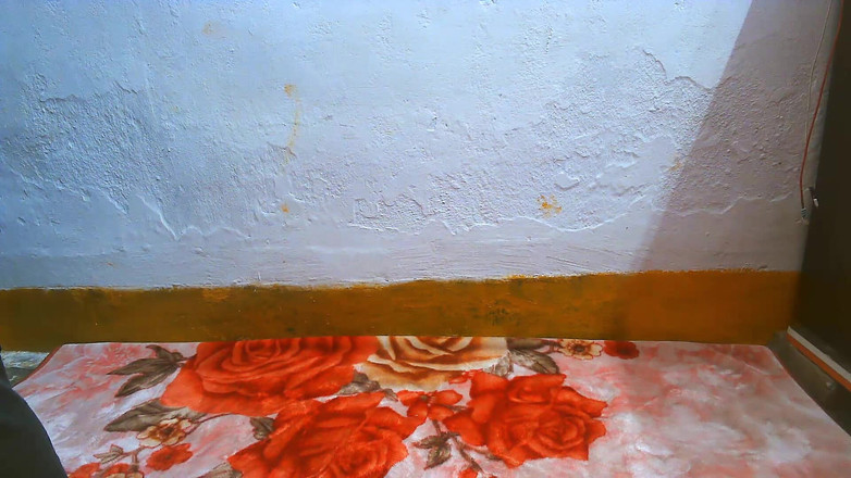 Busty Banuu: Dillí nadržená švagrová šuká švagra v noci.