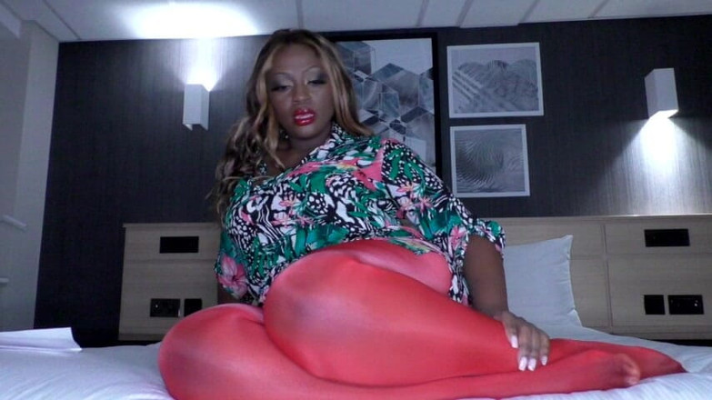 Mistress Ava Black: 贞中的Beta