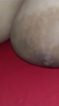 [karmico][mañana] Mi marido acaricia mis tetas