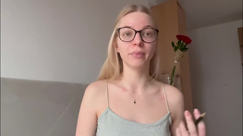 Goddess_Bella_Rae: Why Are so Many Adult Men Submissive