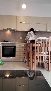 Ngentot toket besar ibu tiriku! Cleaning. Ibu tiri lagi ngomong jorok sambil bugil