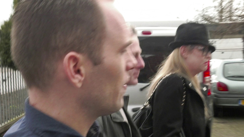 Melody Pleasure: Realitní agent