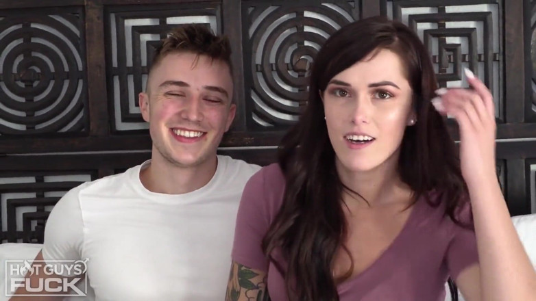 Hot Guys Fuck: Nerdy but Hot Chet Riley Gets Lucky