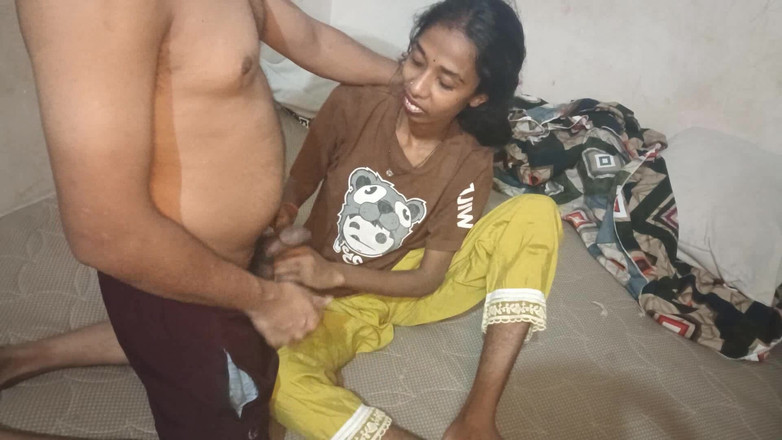 Truefuker: देसी भाभी की मस्ती