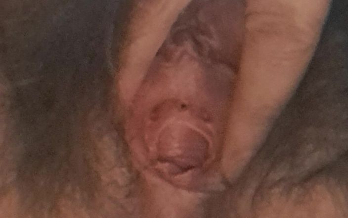 Mommy big hairy pussy: 屁股塞底视图