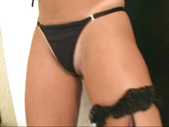 Horny Shemales: Dp sexo a três com beleza trans