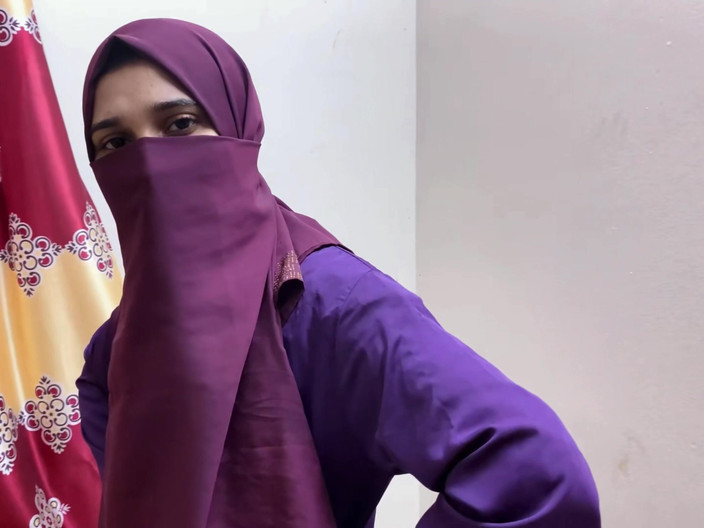 Bdsex24: Mi padrastro me folló duro con avidez