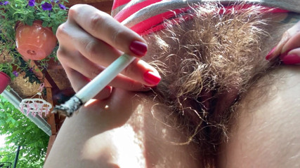 Cuteblonde666: Hairy bush closeup smoking fetish video