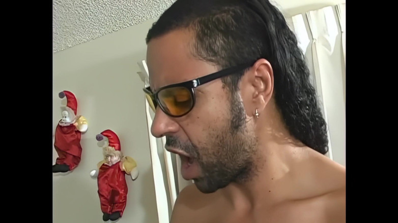 Pornobello: オリビア・セイントの熱いボディへの激しいダブルペネトレーション