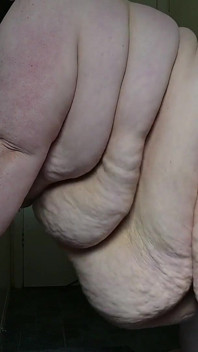 SsBBw video che applaude la pancia gigante