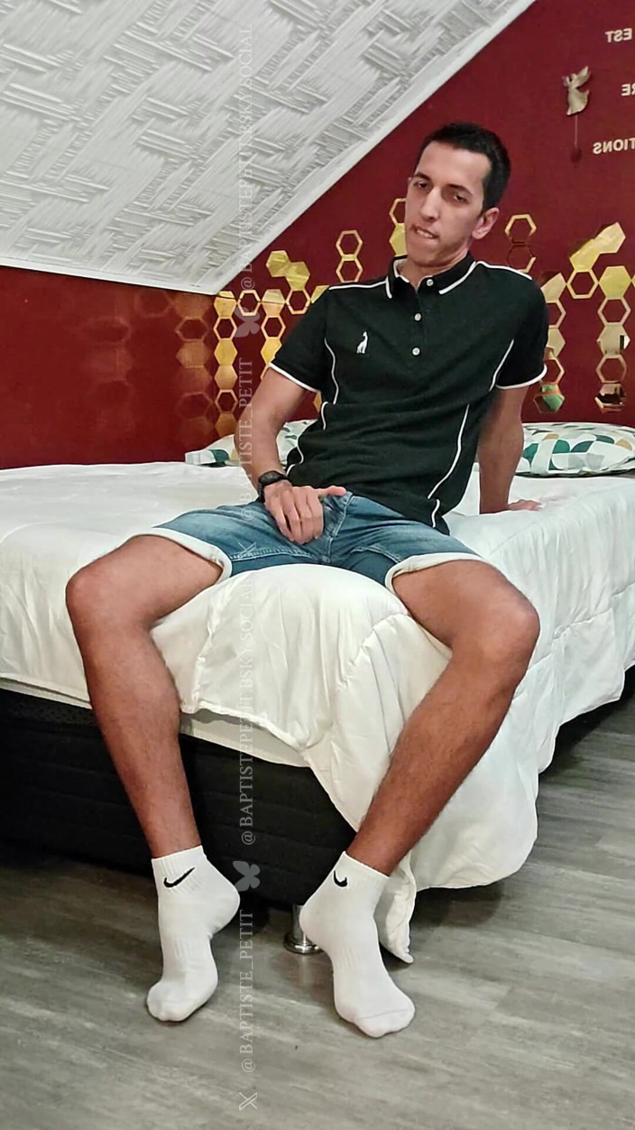 baptiste_petit: In a Pair of Socks, Again.