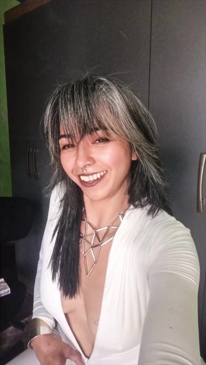 Casia Castro: White Outfit Smqoking Instructions - Topless Tease